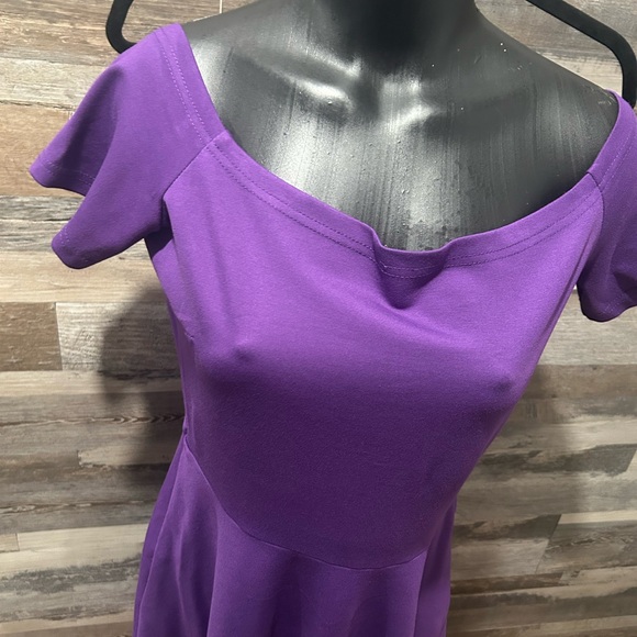 Elegant Purple Women's Dress - Picture 5 of 7